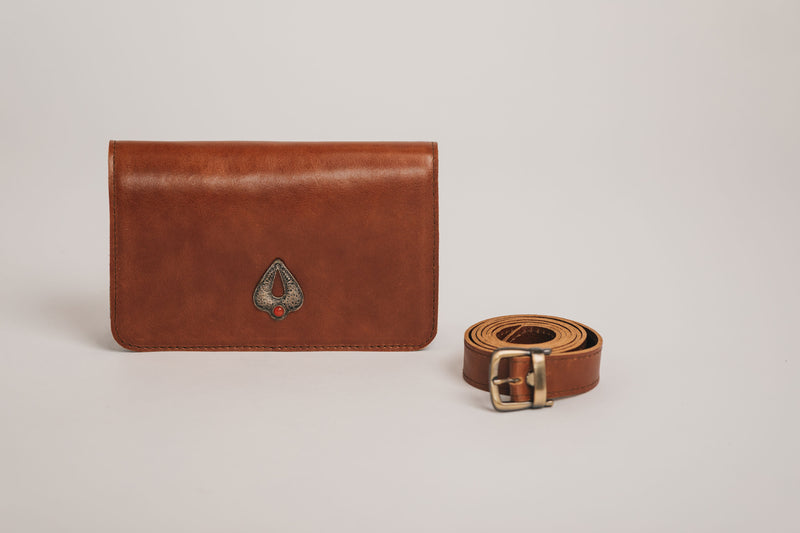 brown leather 3-in-1 beltbag